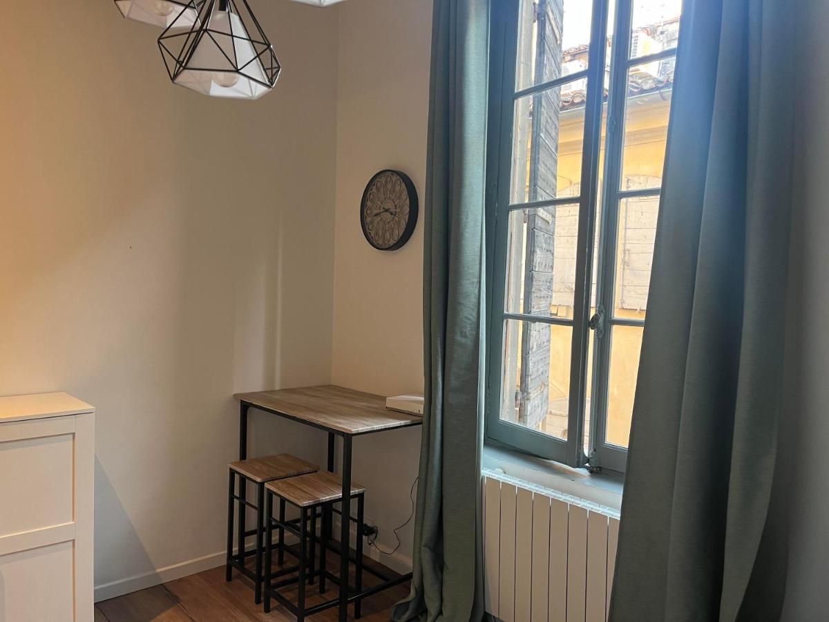 Apartament Studio En Plein Coeur Du Centre D'Arles Zewnętrze zdjęcie